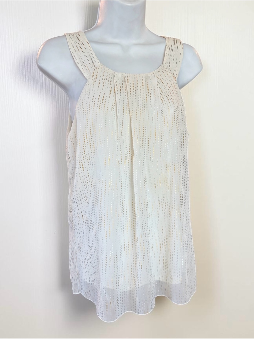 BCX Women's Small Ivory Gold Round Neck Sleeveless Chiffon Blouse Office Wear